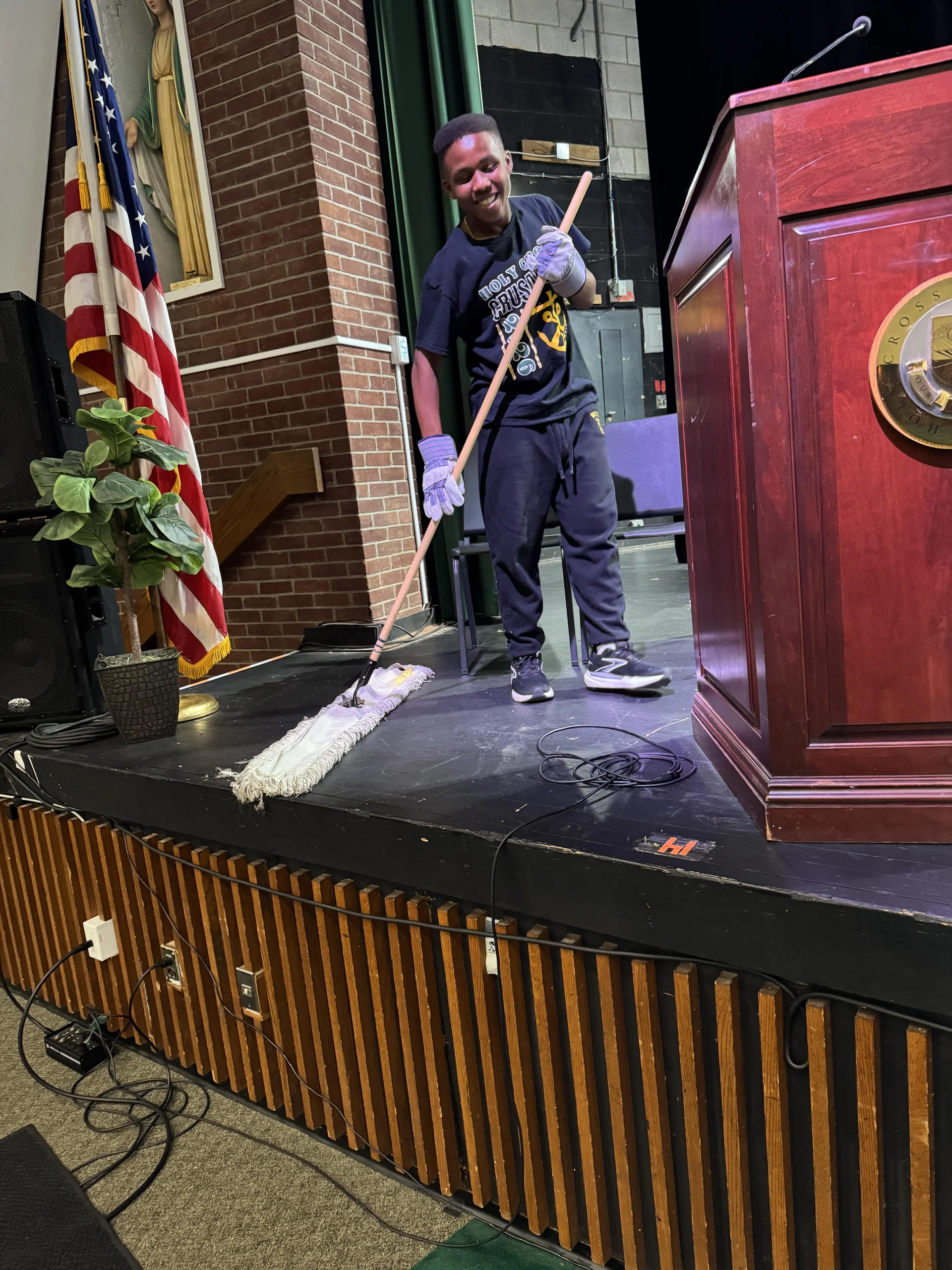 Holy Cross High School Day of Service