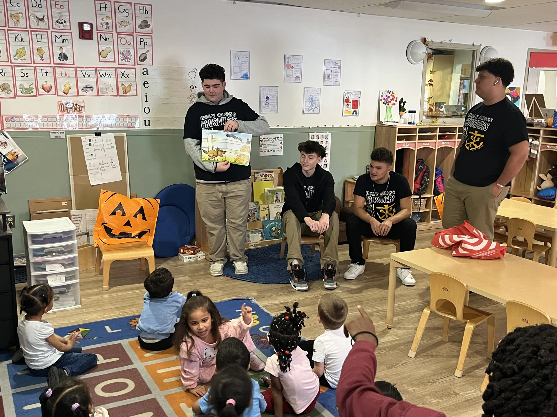 Holy Cross High School Day of Service