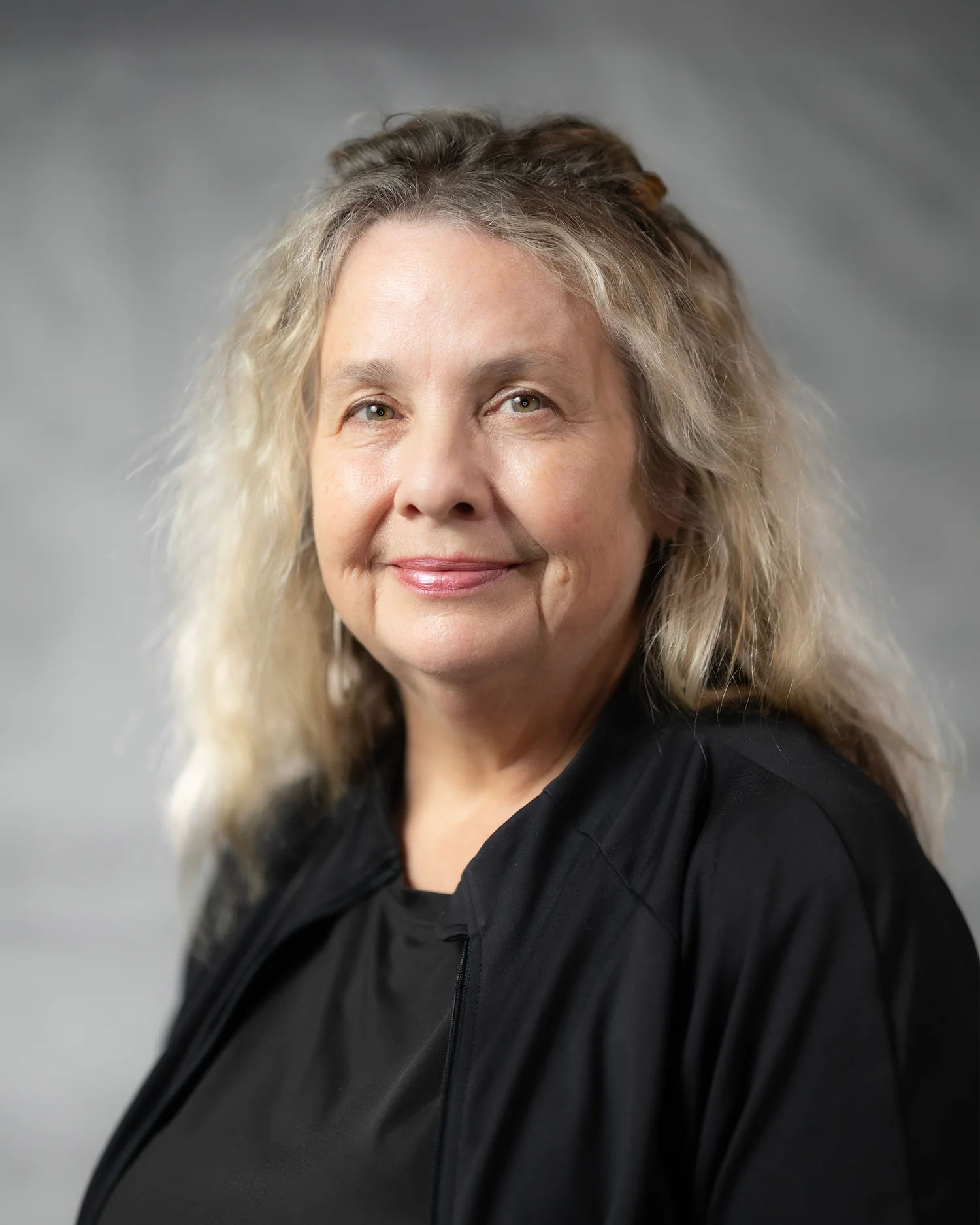 Tess Akers, M.S.O.P.T., M.A.  Teacher | Science Department B.A. Wilmington College (French & English Lit | Psychology) B.S. Quinnipiac University (Physical Therapy) M.S. Quinnipiac University (Orthopedic Physical Therapy) M.A. Middlebury College (French)  Teaching Experience: 12 years  Ms. Aker's Bio