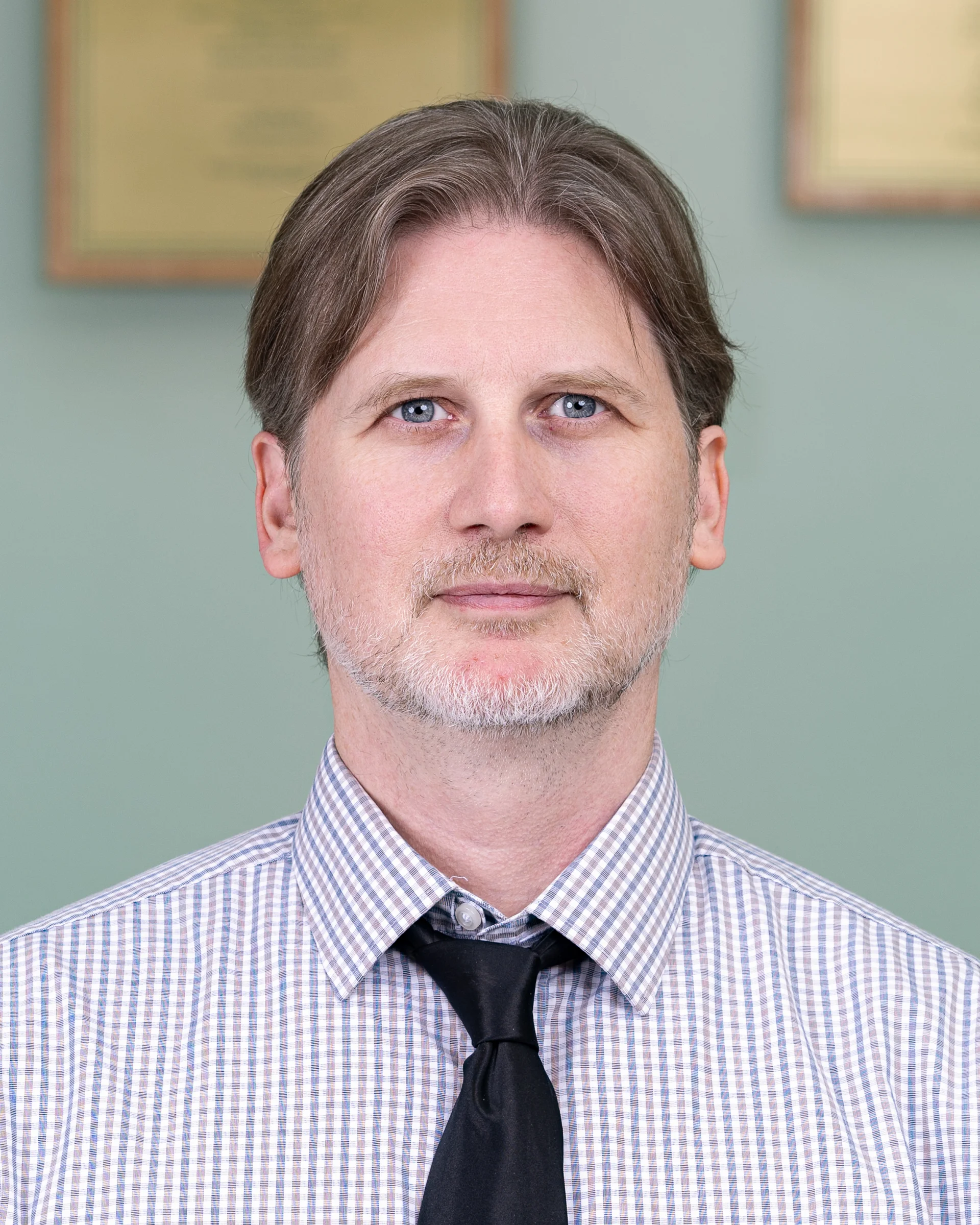 Sean Kienle, M.A.  Teacher | English Department  B.A. Central Connecticut State University (English) M.A. St. Joseph's University (Special Education)  Teaching Experience: 22 years 